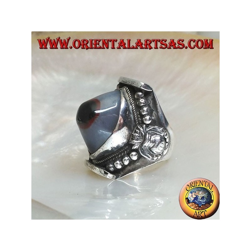 Anillo de plata con ágata de ojos Shiva ovalada de dos tonos en una configuración nepalí