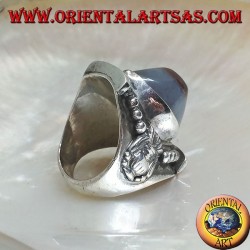 Anillo de plata con ágata de ojos Shiva ovalada de dos tonos en una configuración nepalí