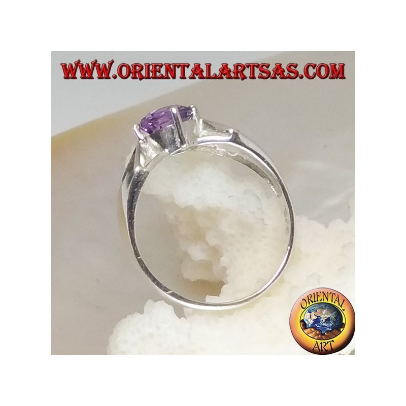 Silberring mit natürlichem rundem Amethyst und Innenpfeil aus Markasit