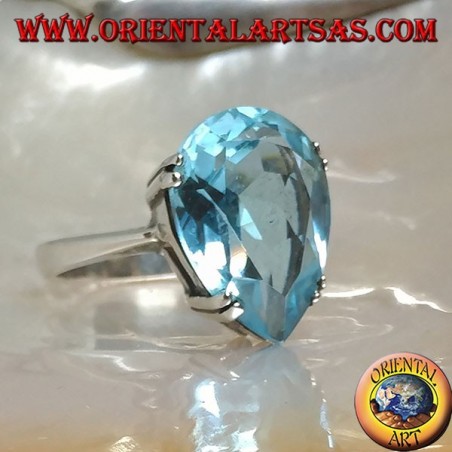 Silberring mit großem blauen Topas mit Krallenfassung