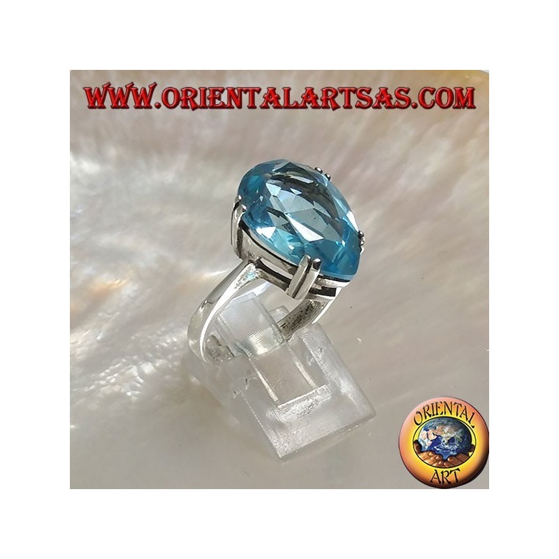 Silberring mit großem blauen Topas mit Krallenfassung