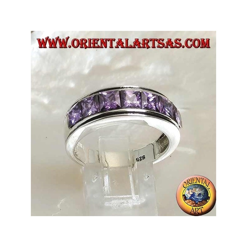Anillo de plata con una hilera de amatista cuadrada