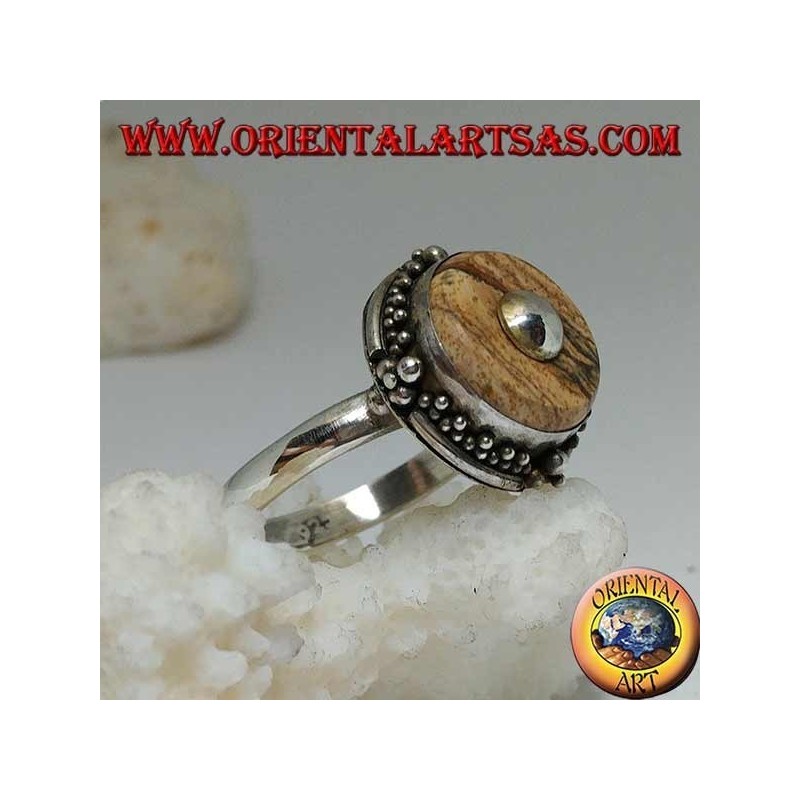 Anello in argento con dischetto in diaspro paesina e pallina centrale