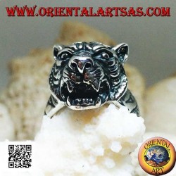 Solid silver ring with large prominent protruding tiger head