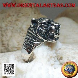 Massiver silberner Ring mit großem hervorstehendem Tigerkopf