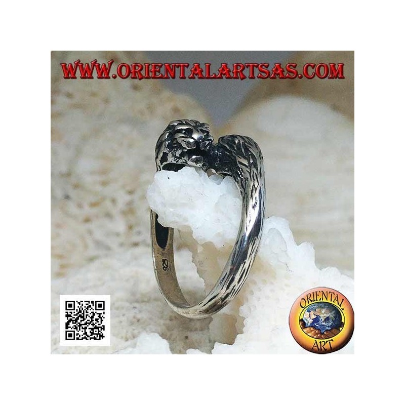 Anello in argento coppia di teste di leone e leonessa innamorati che si incontrano