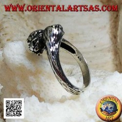 Bague en argent couple de têtes de lion et de lionne amoureuse qui se rencontrent