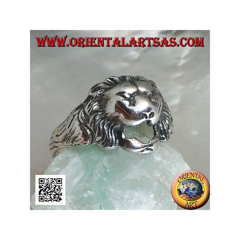Anello in argento, testa di leone stilizzata piccola