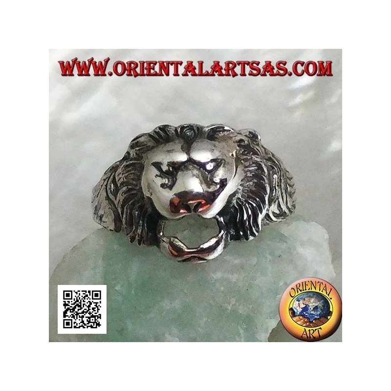 Silver ring, small stylized lion head