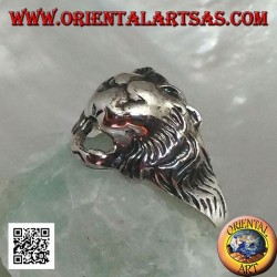 Anillo de plata, pequeña cabeza de león estilizada