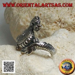 Anillo de plata, dragón Lindworm (mitología nórdica) bigotudo