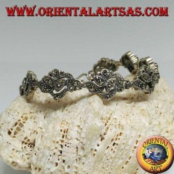 Silberarmband mit 9 ineinander verschlungenen Blättern mit Markasit besetzt