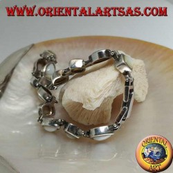Silver bracelet with rhombus mother-of-pearl and alternate drop