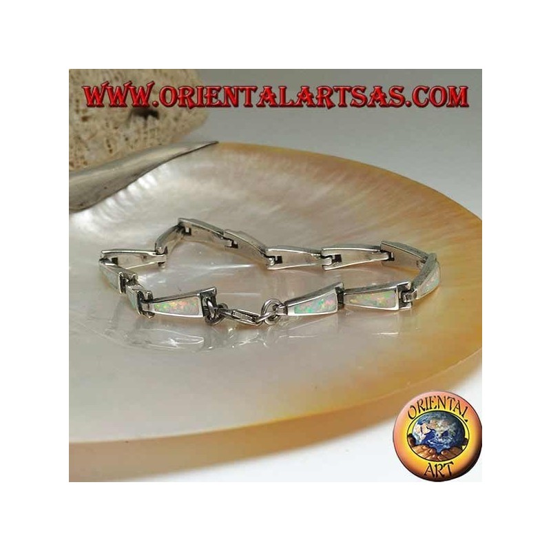 Bracciale in argento con 13 trapezi isosceli allungati in opale arlecchino