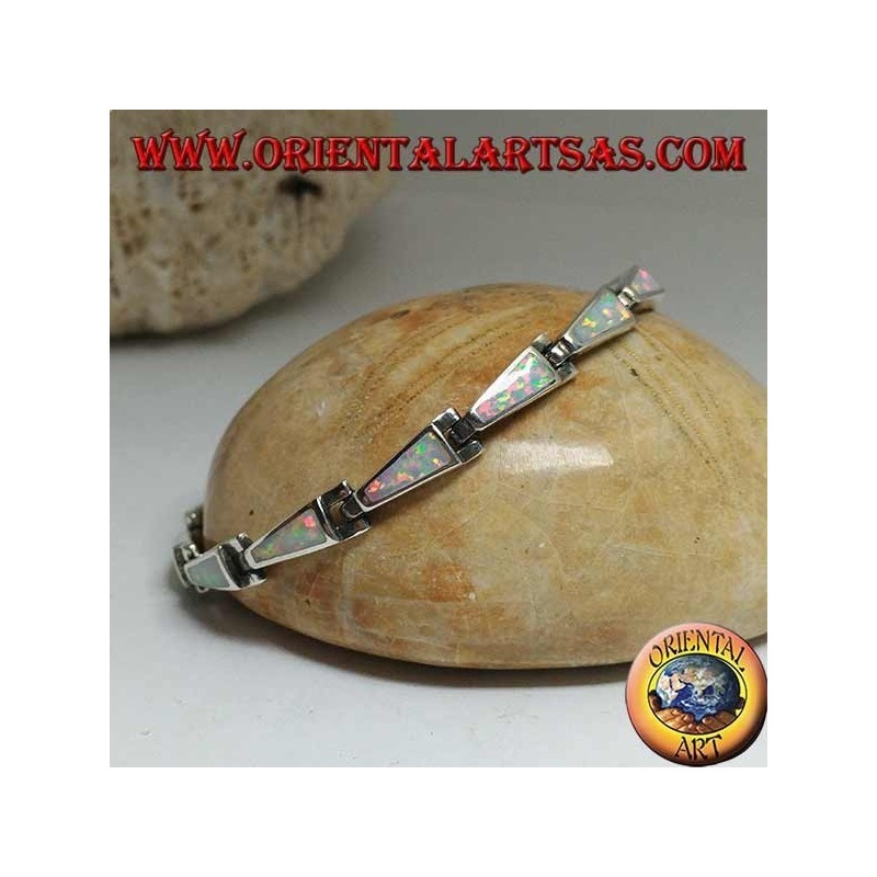 Silberarmband mit 13 gleichschenkligen Trapezoiden aus Harlekinopal