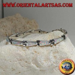Bracelet en argent avec 13 trapèzes isocèles allongés en opale arlequin