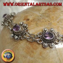 Silberarmband mit zwei Ringreihen mit 7 handgefertigten natürlichen ovalen Amethysten