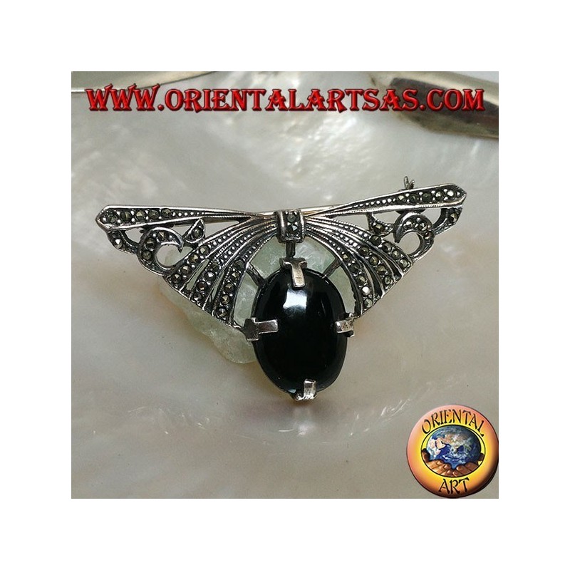 Silberbrosche in Form eines mit Markasit besetzten Bogens mit ovalem Onyx