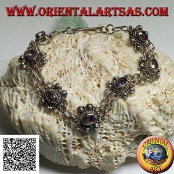 Silberarmband mit zwei Ringreihen mit 7 handgefertigten natürlichen ovalen Amethysten