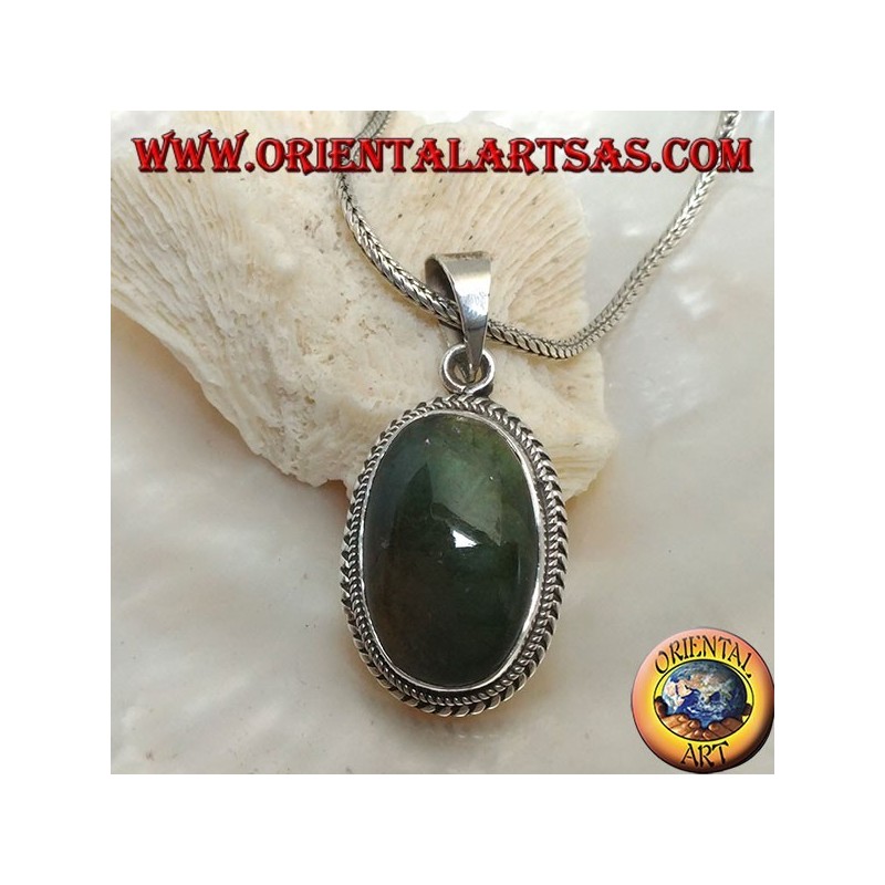 Colgante de plata con cabujón de labradorita ovalado rodeado de tejido doble bidimensional