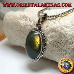 Silver pendant with oval cabochon labradorite surrounded by two-dimensional double weave