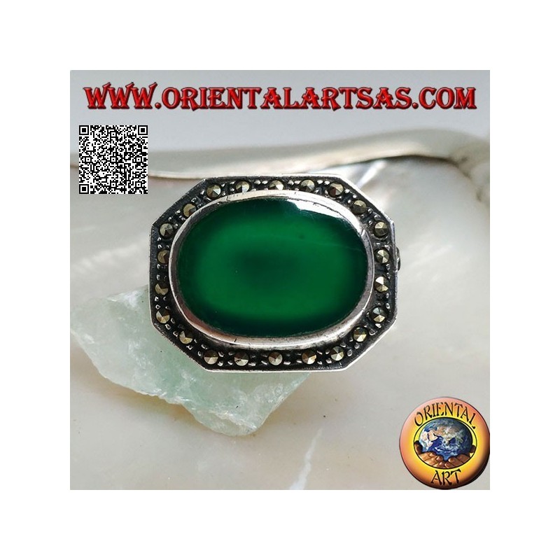 Elongated octagon shaped silver brooch with large oval green agate surrounded by marcasite