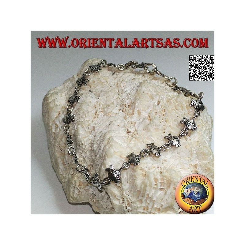 Pulsera de plata suave con fila de peces dorados