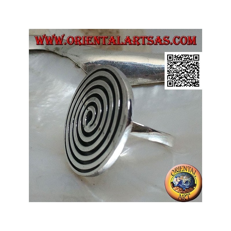 Silver shield ring with large spiral