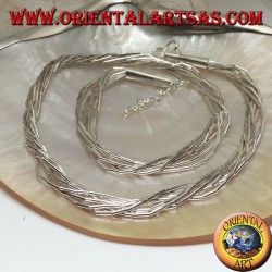Collar en plata 925 ‰ con gargantilla, tubos plateados insertados en 7 hilos entrelazados
