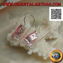 Pendientes colgantes de plata con circonita de lágrima rosa engastados en un marco con aberturas laterales