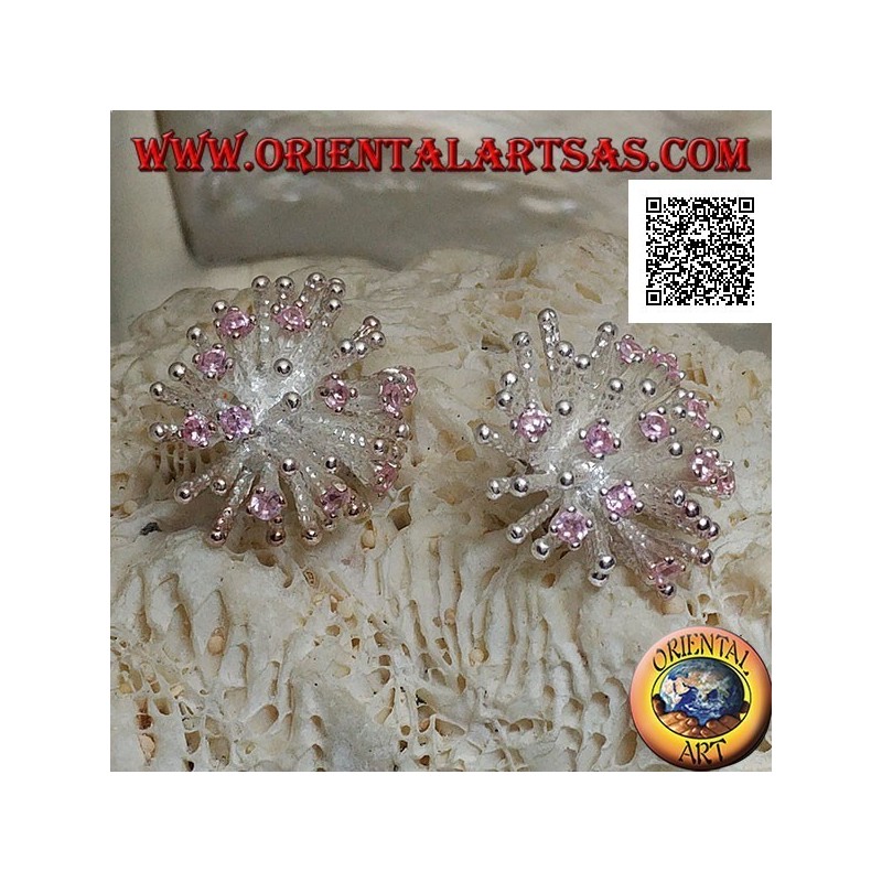 Boucles d'oreilles lobe en argent en forme d'anémone de mer avec finition satinée et ensemble de zircons roses