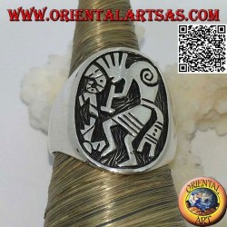 Silver Kokopelli bas-relief ring, symbol of happiness