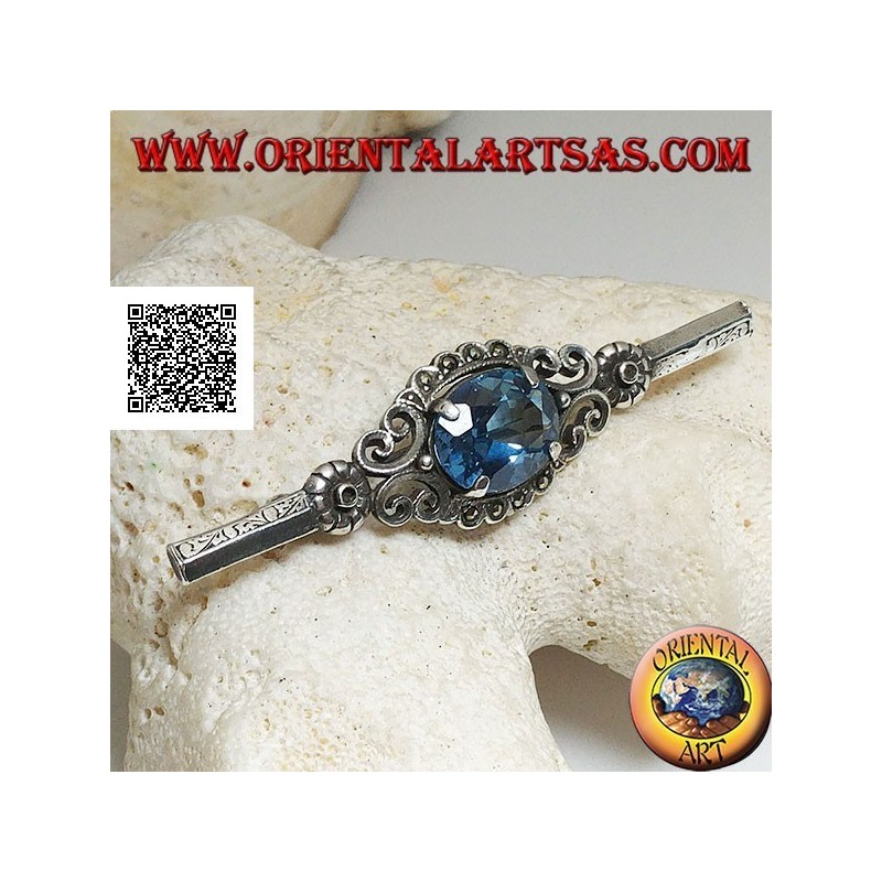 Broche en argent avec topaze bleue sertie de décor impérial avec marcassite sur bâton