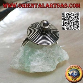 Anello in argento con cappello a spirale a punta fatto a mano