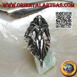 Anillo de plata, hada andante con falda drapeada