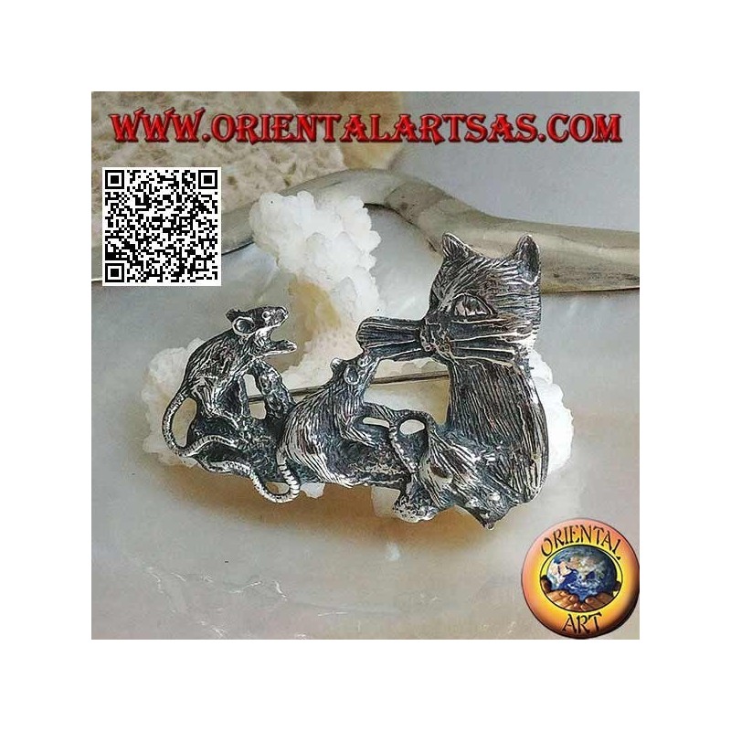 Broche de plata, gato con ratones familia en la rama