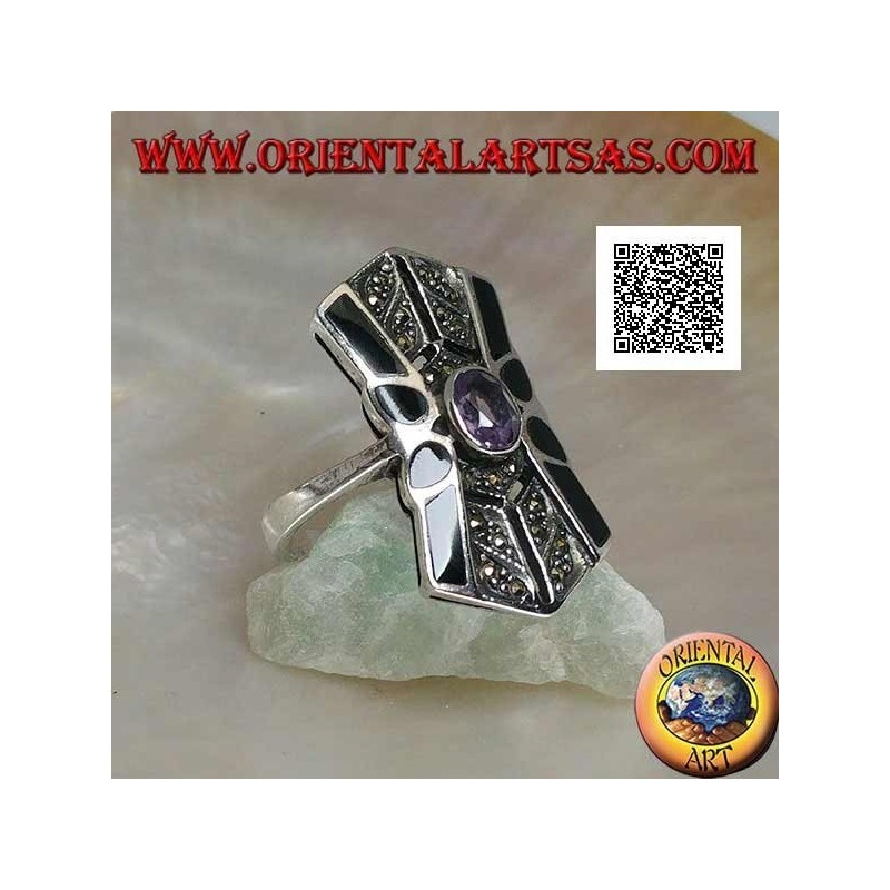Silberring mit ovalem natürlichem Amethyst auf einem quadratischen Rahmen mit Markasit- und Onyxdekor an den Seiten