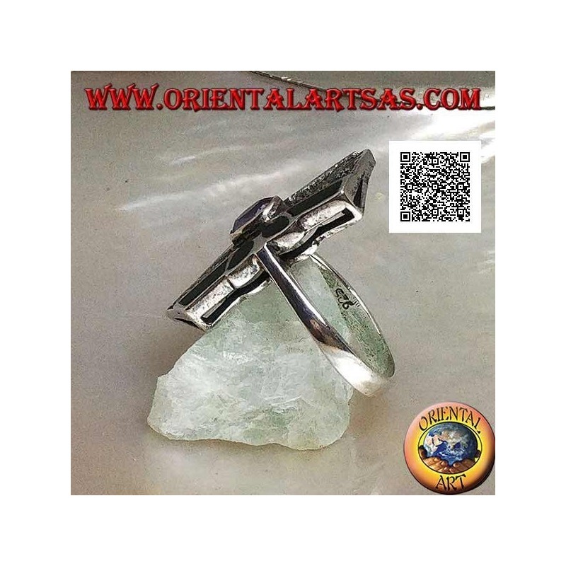 Silberring mit ovalem natürlichem Amethyst auf einem quadratischen Rahmen mit Markasit- und Onyxdekor an den Seiten