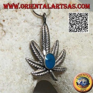Ciondolo in argento a forma di foglia di marijuana con turchese ovale centrale