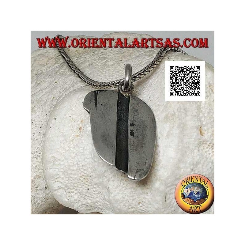 Pendentif médaille en argent avec condor (oiseau sacré du peuple inca) de profil en haut relief