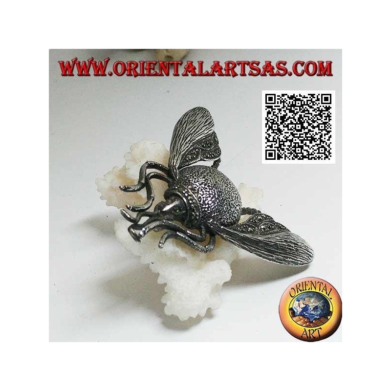 Spilla in argento a forma di calabrone / bombo in volo tempestato di marcassite