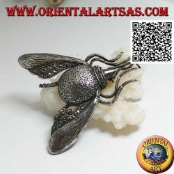 Silver brooch in the shape of a bumblebee / bumblebee in flight studded with marcasite