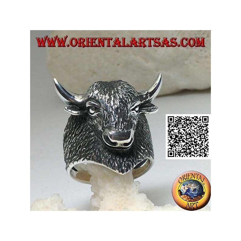 Silberring in Form eines vollständig gravierten amerikanischen Bisonkopfes (groß)