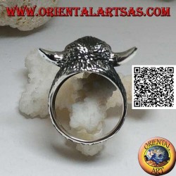 Silver ring in the shape of a fully engraved American bison head (large)