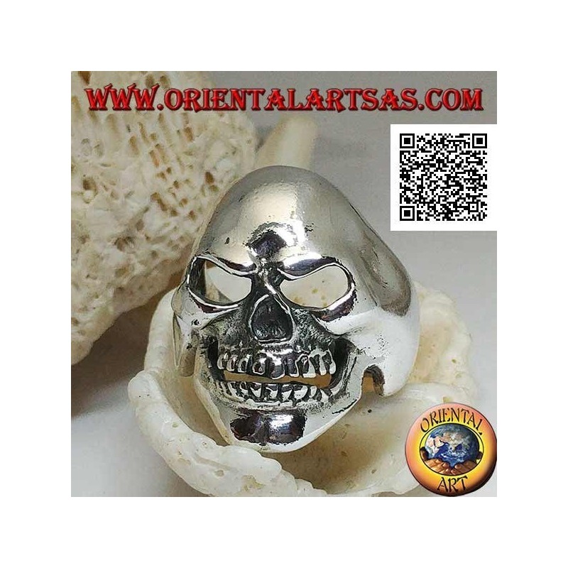 Anello in argento, teschio liscio sorridente con la fossetta sul mento