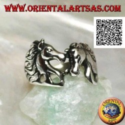 Anillo de plata pareja enamorada de caballos (cabezas) mirándose