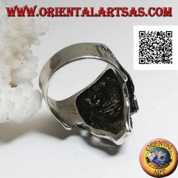 Silver ring, stripped skinned skull