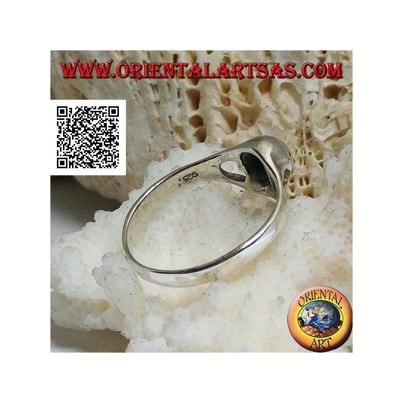 Silver ring with small skull without smooth jaw (small)