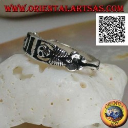Silver ring composed of two stretched skeletons joined by the arms