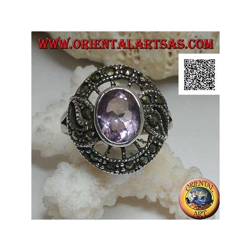 Anillo de plata en forma de snitch con amatista ovalada natural y marcasita